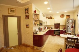 3-комн.кв., Василеостровский р-н, Гаванская ул., 18