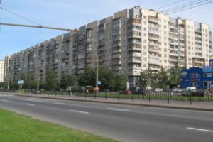 Where is it profitable to buy housing in st petersburg?