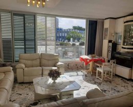 9-комнатный дом рядом с морем