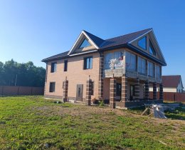 Продается зимний дом с участком