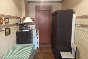 1 room in flat, Vasileostrovskij district, Kartashihina st., 6
