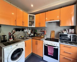 Квартира у метро, 10 мин пешком!