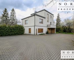 Anda üürile eramaja esimene korrus.