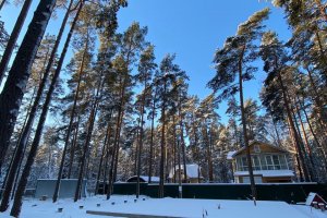 Продается участок в пос. Комарово