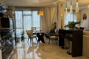 квартира с видом на озеро