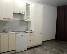 Просторная трёшка с двумя санузлами и кладовкой!