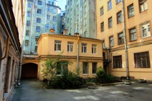 Двухэтажный флигель, дом купцов Смуровых