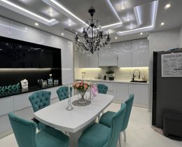 Дизайнерская, просторная 3-Ккв