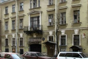 Жителей «коммуналок» в Санкт-Петербурге расселят